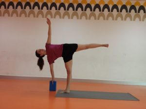 Ardha Chandrasana
