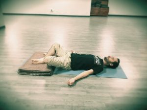 savasana-svastikasana