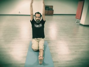 urdhva-hasta-triang-mukhaikapada-paschimottanasana