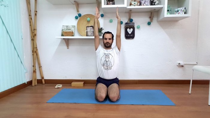 parvatasana